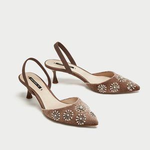 NWOT ZARA EMBROIDERED VELVET SLINGBACK KITTEN HEEL